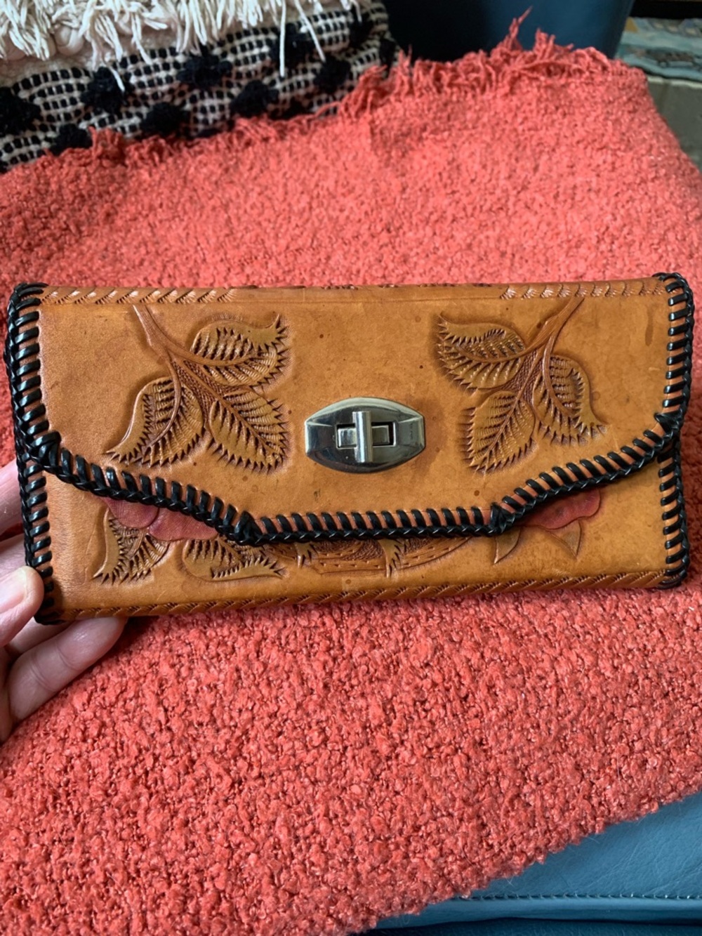 Vintage Hand-Tooled Leather Wallet in Carmel Brown Shade (BEAUTIFUL)